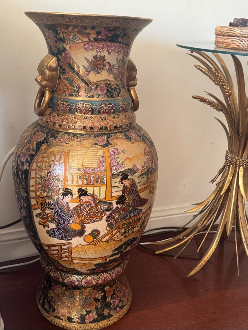 Large Satsuma Hand-Painted Oriental Ceramic Floor Vase in Gold and Cream